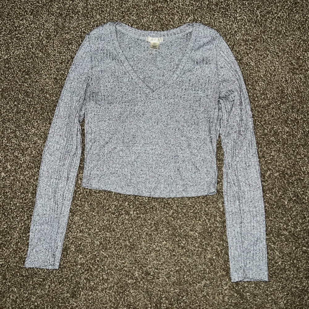 Bozzolo Vintage OG Light Gray V Neck Long Sleeve T Shirt